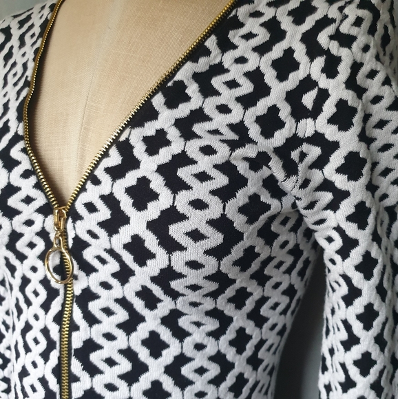 INC Wm Black & White Geometric Sweater Fit & Flare A-Line Dress w/ V-Neck Zip Sm - Picture 4 of 16